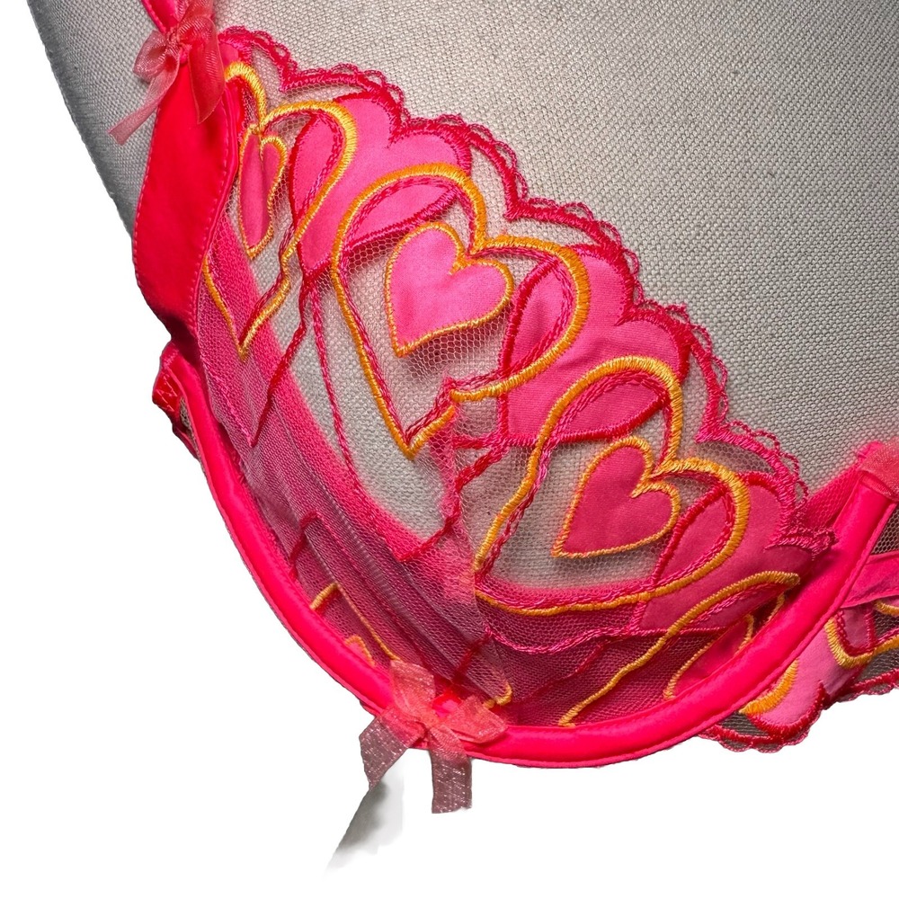 VS For Love & Lemons‎ Graphic Hearts Underwire Unlined Bra Size Large NWT - Picture 5 of 12